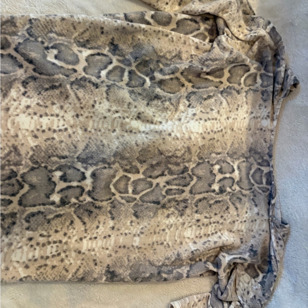 Cherish Reptile Habitat Mat - Brown and Cream